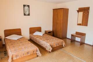 Отель Corona Hotel Караганда Двухместный номер с 2 отдельными кроватями-3