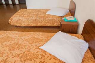 Отель Corona Hotel Караганда Двухместный номер с 2 отдельными кроватями-7